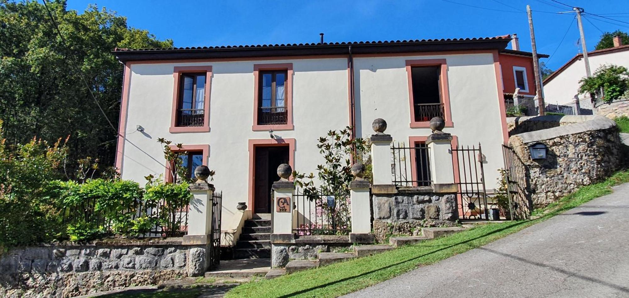 La Casona De La Vega Junto A Onís エクステリア 写真